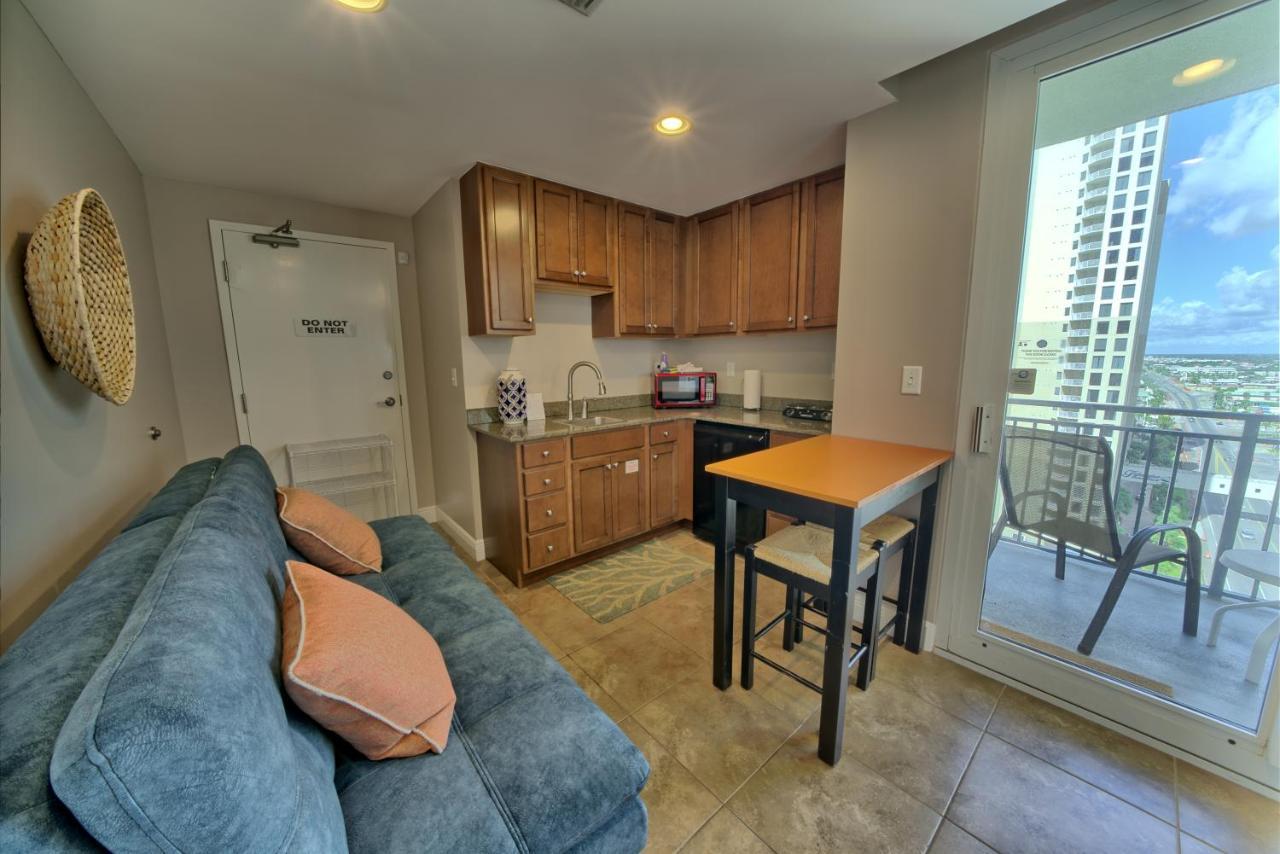 Sterling Breeze - Cozy Beachfront One Bedroom Condo Panama City Beach Exteriér fotografie